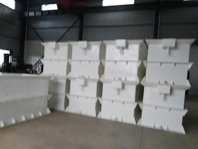 大量批發(fā)電鍍槽 湖南電解槽 長沙電鍍槽 樂海牌化學(xué)鍍成套設(shè)備 訂做化學(xué)鍍成套設(shè)備 PP化學(xué)鍍成套設(shè)備 塑料化學(xué)鍍成套設(shè)備圖片_高清圖_細(xì)節(jié)圖